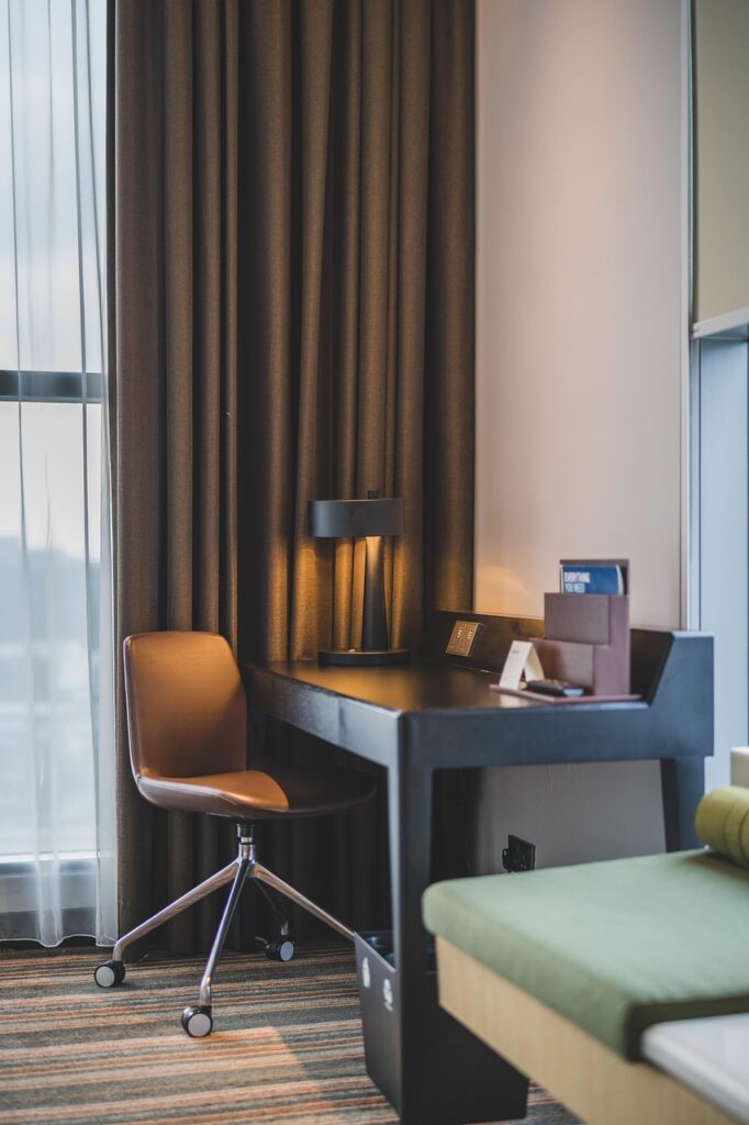 仕事を休みたい時のメンタルに関する相談先はどこ？